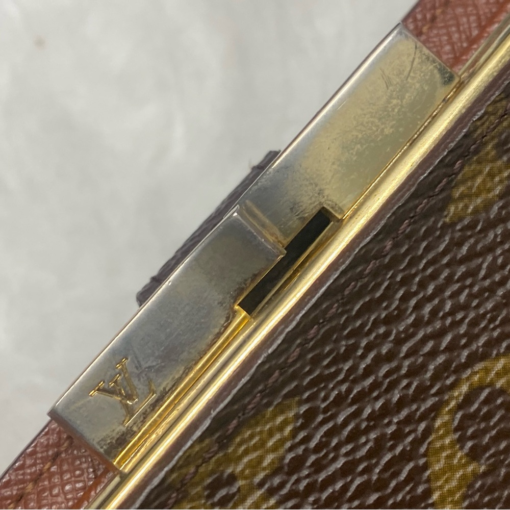 🤩MONOGRAM WALLET🤩 - Picture 8 of 16